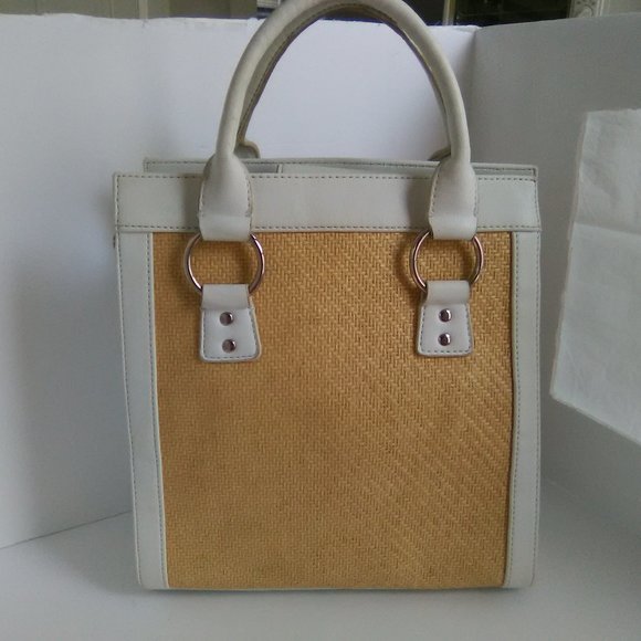 New York Jones & Company Color White/Gold /Shoulder /Hand Bag - Picture 6 of 14